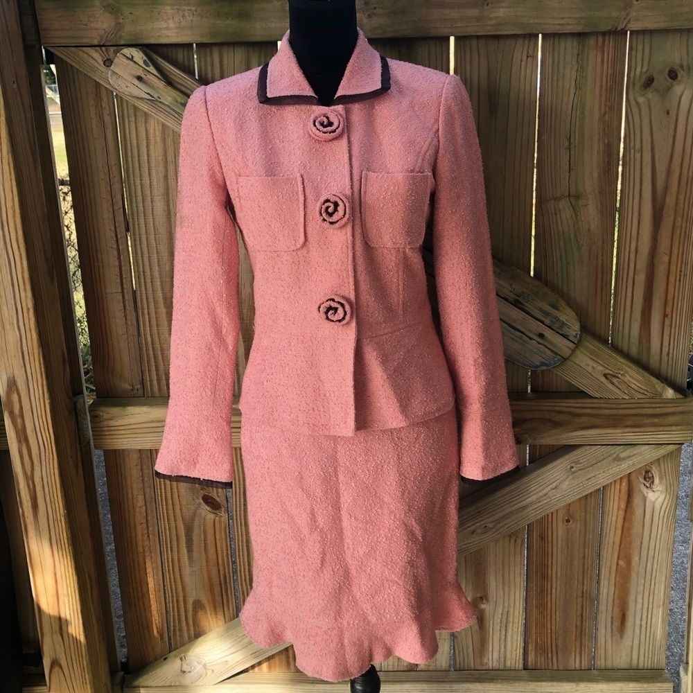Muse 2 Piece Suit Pink Tweed Skirt & Blazer Jacket with Black Trim Mixed Sizes